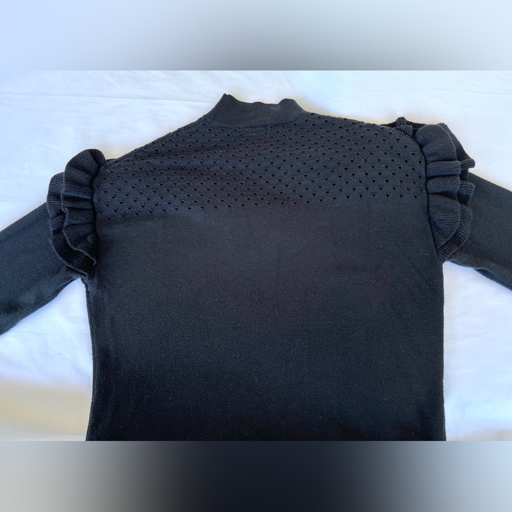 H&M | Frill Detail Mockneck Sweater - Picture 13 of 16